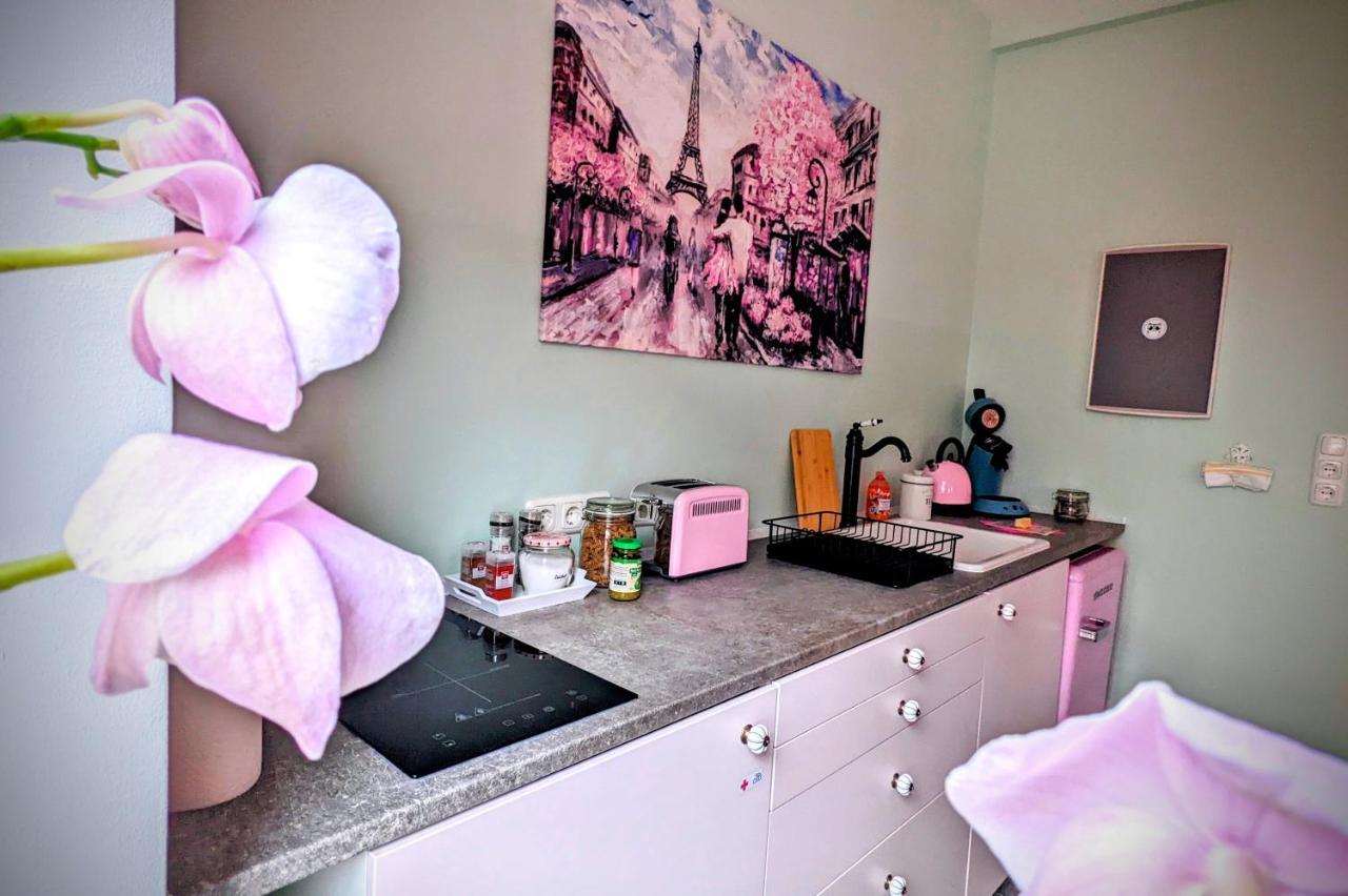 Queen Apartment Uelzen Bagian luar foto